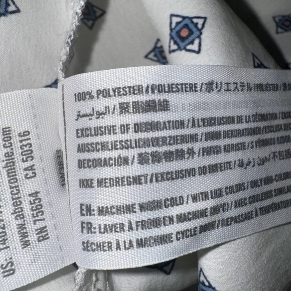 Abercrombie & Fitch White Dress Shirt Womens XS Flowy Beach Boho Design - Picture 6 of 6